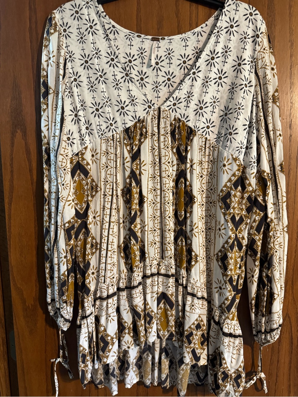 Free People White, Gold & Black Printed V-Neck Boho Tunic